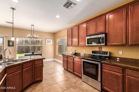 2771 E Crescent Way, Gilbert, AZ 85298 photo 16