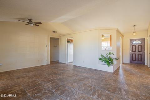 402 E Rosemonte Dr, Phoenix, AZ 85024 photo 2