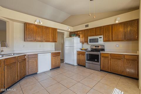 402 E Rosemonte Dr, Phoenix, AZ 85024 photo 4
