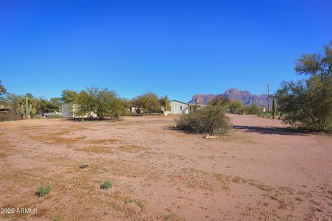1670 E Cody St, Apache Junction, AZ 85119 photo 4