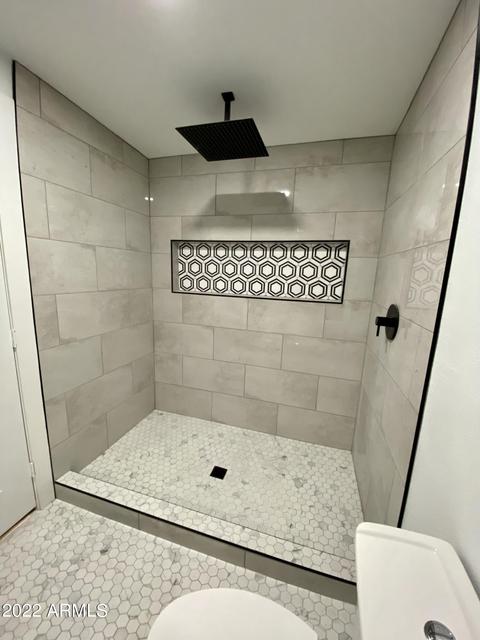 4037 E Taylor St, Phoenix, AZ 85008 photo 2
