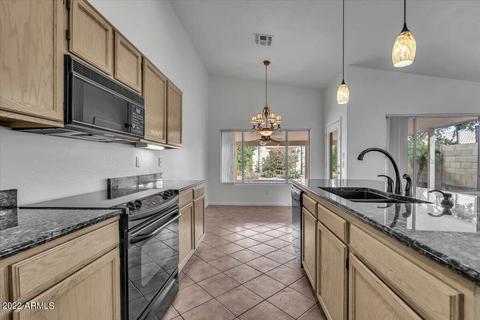 3434 E Kerry Ln, Phoenix, AZ 85050 photo 10