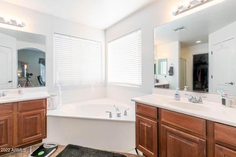 4631 E Buckboard Ct, Gilbert, AZ 85297 photo 21