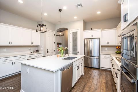 3059 E Pinto Dr, Gilbert, AZ 85296 photo 9