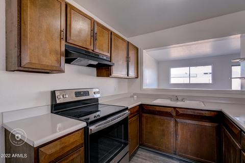 3718 W Wethersfield Rd, Phoenix, AZ 85029 photo 4