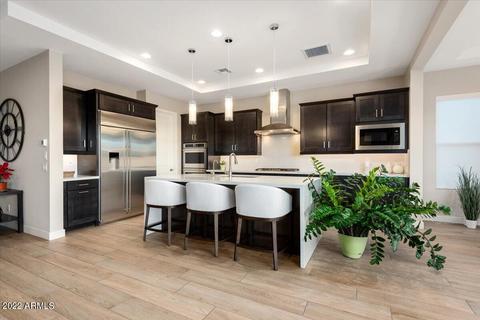 3040 E Robin Ln, Phoenix, AZ 85050 photo 11