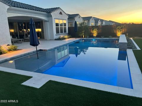 3040 E Robin Ln, Phoenix, AZ 85050 photo 1