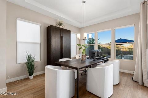 3040 E Robin Ln, Phoenix, AZ 85050 photo 14