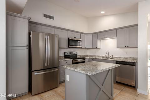 1009 E Princeton Ave, Gilbert, AZ 85234 photo 1