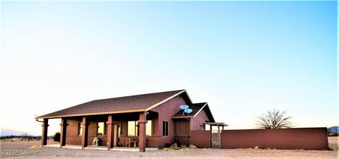 1250 S Packard Rd, Bisbee, AZ 85603 photo 1