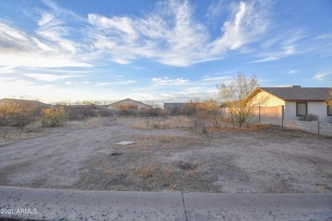 15040 S Avalon Rd #5526, Arizona City, AZ 85123
