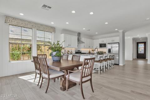 2082 E Warbler Rd, Gilbert, AZ 85297 photo 6