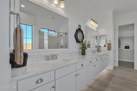 2066 E Warbler Rd, Gilbert, AZ 85297 photo 8