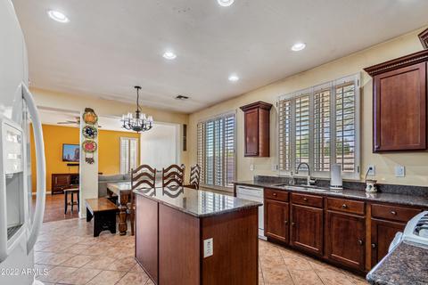4633 E Timberline Rd, Gilbert, AZ 85297 photo 3