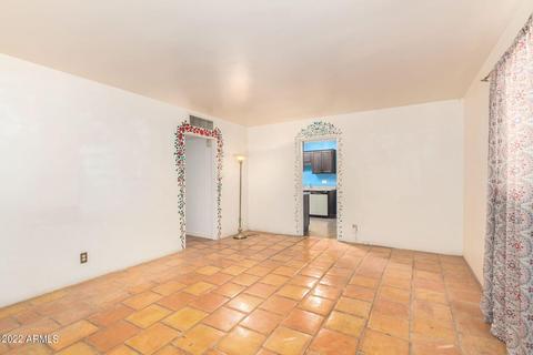 2116 W Avalon Dr, Phoenix, AZ 85015 photo 4