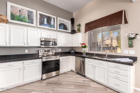 1722 E Bruce Ave, Gilbert, AZ 85234 photo 13