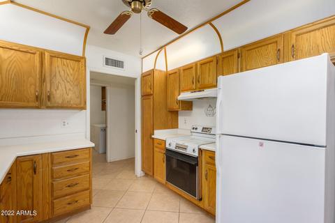 8361 E Lakeview Ave, Mesa, AZ 85209 photo 5