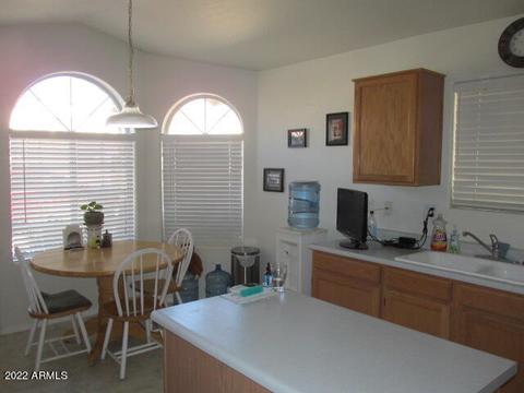 4209 E Graythorn Ave, Phoenix, AZ 85044 photo 3