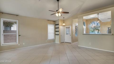 2019 E Huron Ct, Gilbert, AZ 85234 photo 3