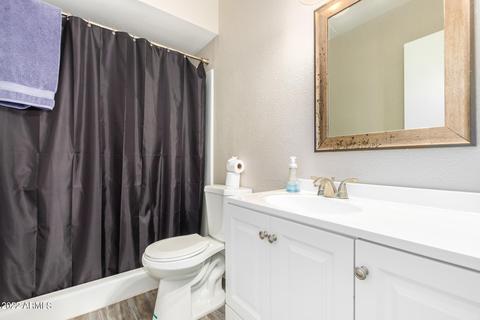 3308 W Echo Ln, Phoenix, AZ 85051 photo 10