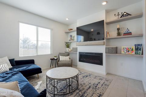 779 E Harper St #104, Gilbert, AZ 85297 photo 4