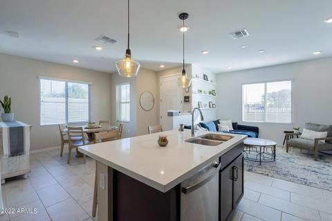 779 E Harper St #104, Gilbert, AZ 85297 photo 9
