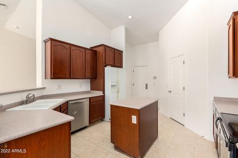2015 W Carson Rd, Phoenix, AZ 85041 photo 12