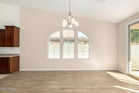 2015 W Carson Rd, Phoenix, AZ 85041 photo 9