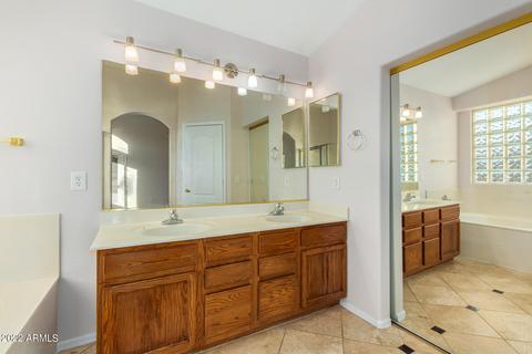 2347 E Catclaw St, Gilbert, AZ 85296 photo 12