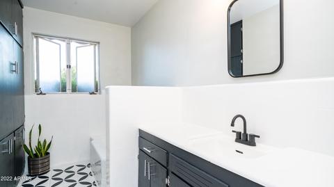 1028 E 6th Pl, Mesa, AZ 85203 photo 6