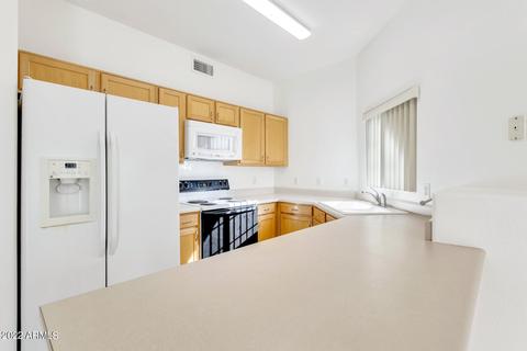 1551 E Betsy Ln #B, Gilbert, AZ 85296 photo 6
