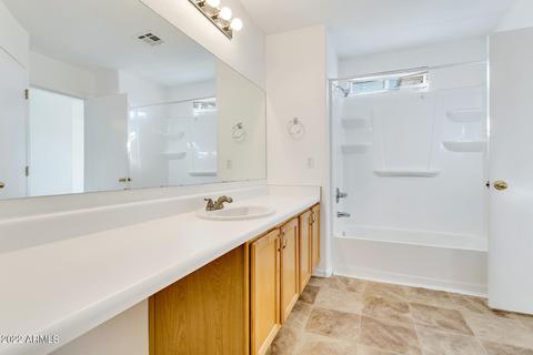 1551 E Betsy Ln #B, Gilbert, AZ 85296 photo 13