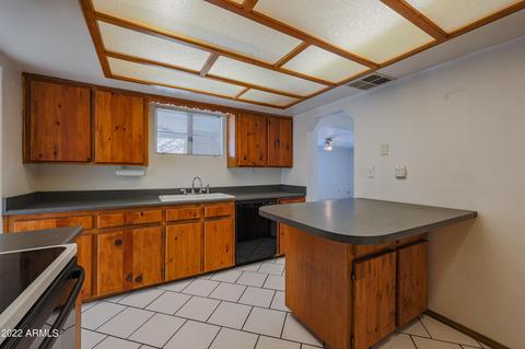 7142 N 24th Ave, Phoenix, AZ 85021 photo 8