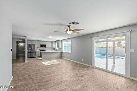 3831 E Hillery Dr, Phoenix, AZ 85032 photo 8