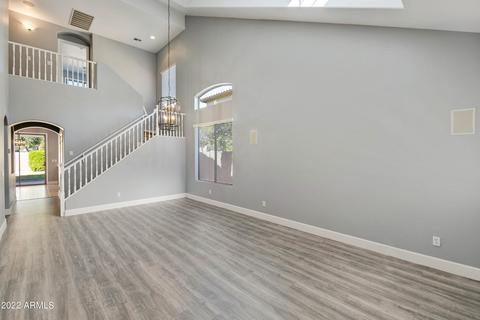 1546 E Nightingale Ln, Gilbert, AZ 85298 photo 7