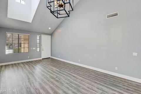 1546 E Nightingale Ln, Gilbert, AZ 85298 photo 9
