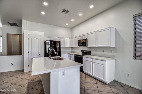 2996 E Michelle Way, Gilbert, AZ 85234 photo 14
