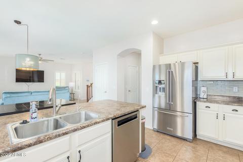 2918 E Crescent Way, Gilbert, AZ 85298 photo 13