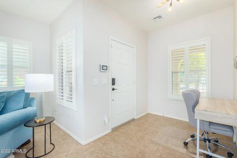 2918 E Crescent Way, Gilbert, AZ 85298 photo 5
