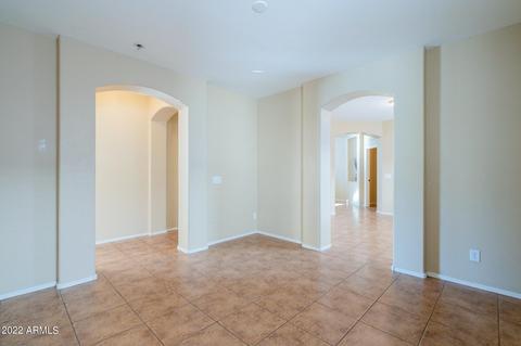 2323 E Grenadine Rd, Phoenix, AZ 85040 photo 7