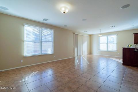 2323 E Grenadine Rd, Phoenix, AZ 85040 photo 13