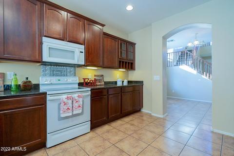 2323 E Grenadine Rd, Phoenix, AZ 85040 photo 10