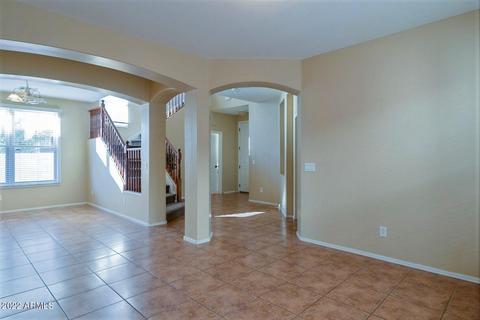 2323 E Grenadine Rd, Phoenix, AZ 85040 photo 2