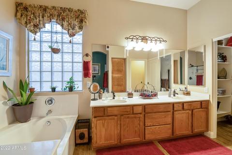 4265 S Snowcap Ct, Gilbert, AZ 85297 photo 14