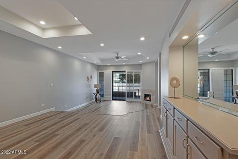 902 W Glendale Ave #103, Phoenix, AZ 85021 photo 4