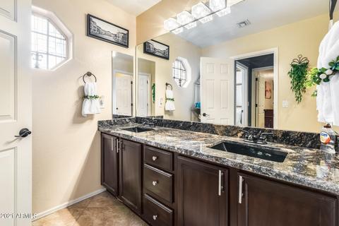 1946 E Vista Dr, Phoenix, AZ 85022 photo 25