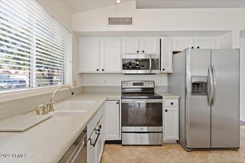 7353 E Adele Ct, Scottsdale, AZ 85255 photo 11