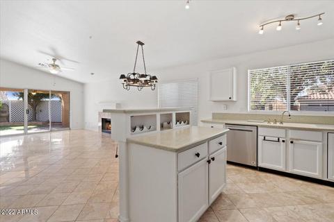 7353 E Adele Ct, Scottsdale, AZ 85255 photo 3