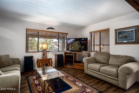 2840 Lodge Pole Rd, Overgaard, AZ 85933 photo 11