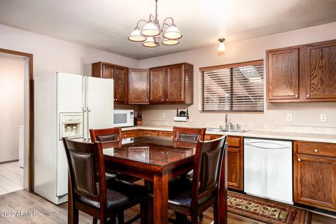 2840 Lodge Pole Rd, Overgaard, AZ 85933 photo 13
